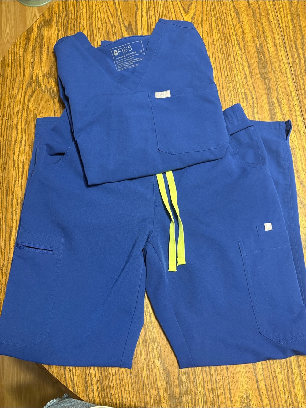 FIGS Electric Blue Scrub Set | Catarina XS + Yola S Petite
